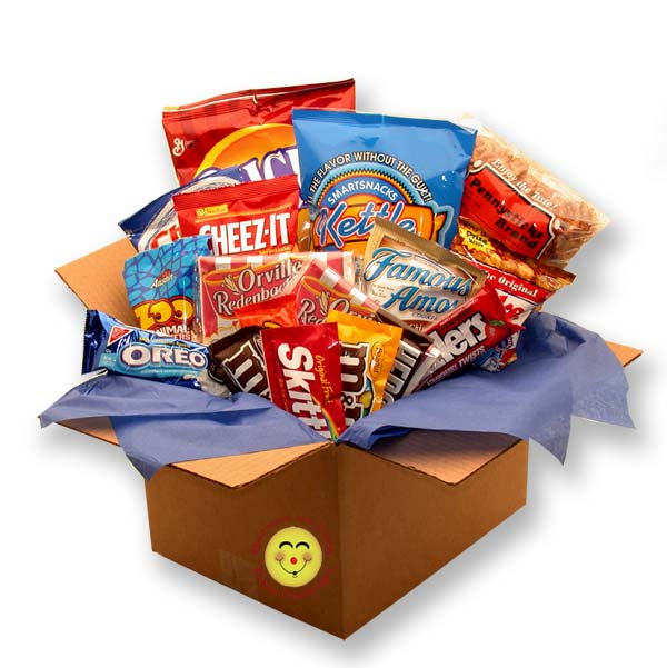 Snackdown Deluxe Snacks Care Package - Snack care package with candy
